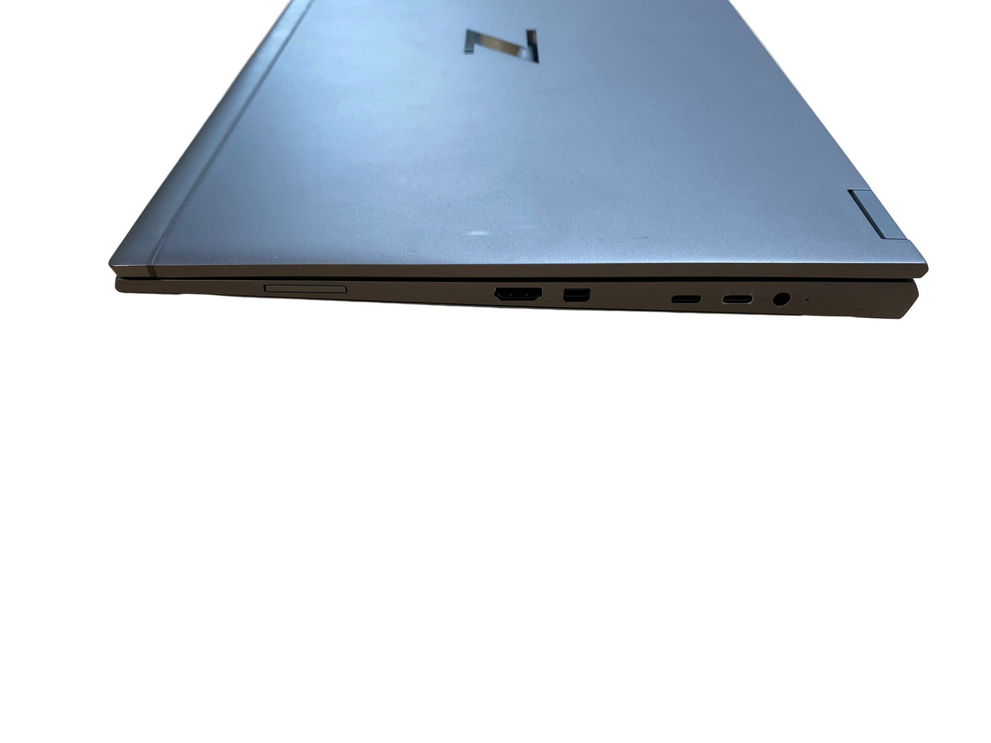 HP ZBook Fury 15 G8 – Xeon W-11955M / 32GB RAM / 1TB SSD + 2TB HDD / RTX A2000