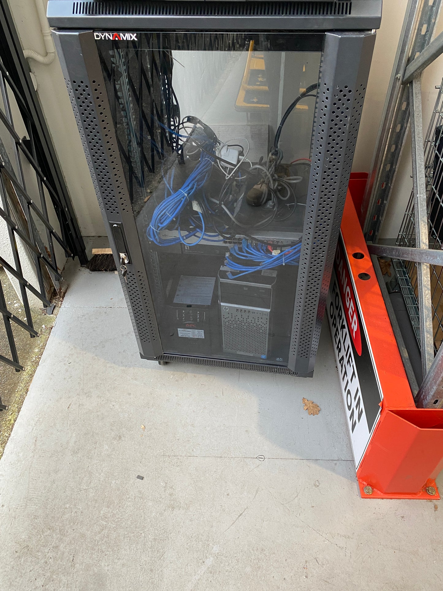 Dynamix Server Cabinet Network Rack Enclosure 600W x 620D x 1200H