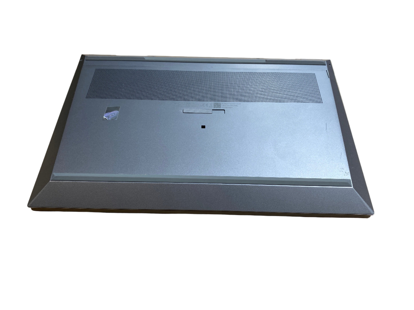 HP ZBook Fury 15 G8 – Xeon W-11955M / 32GB RAM / 1TB SSD + 2TB HDD / RTX A2000