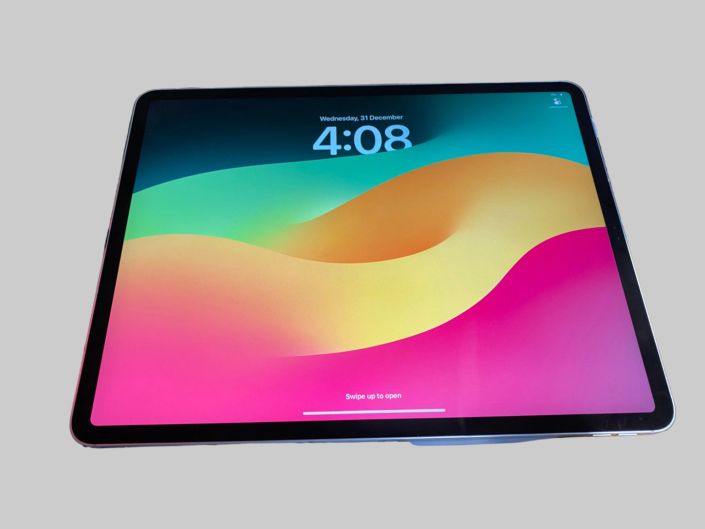 Apple iPad Pro 12.9-inch 3rd Gen Wi-Fi+Cellular 64GB Silver