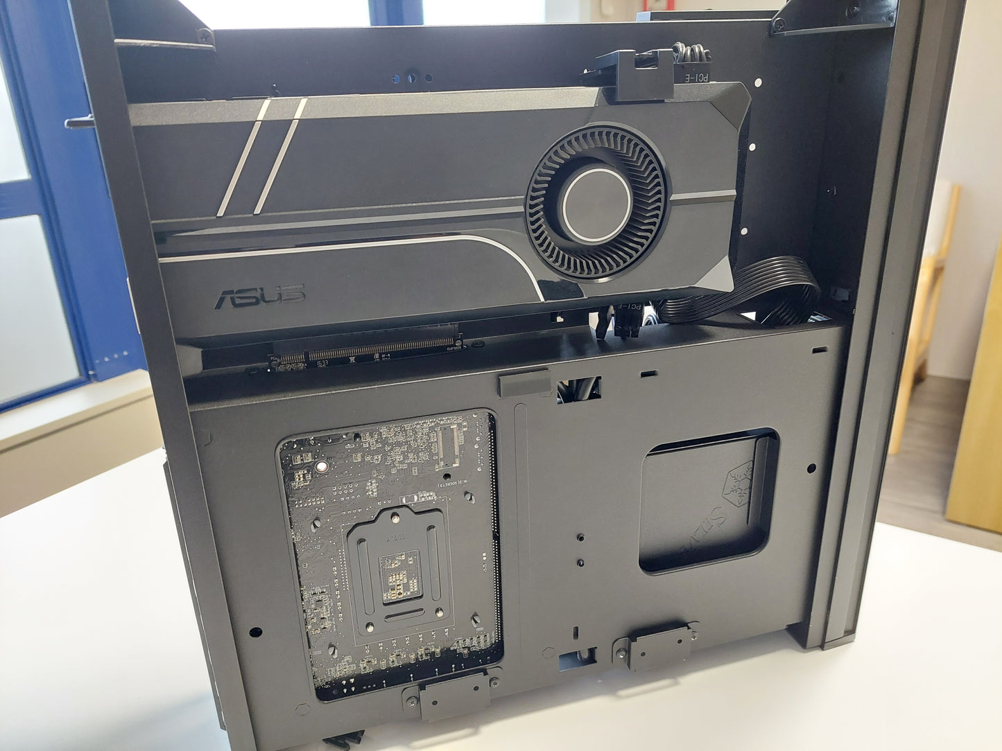 ASUS H110i-PLUS Mini-ITX Gaming PC - Intel i7-6700 | 16GB RAM | 480GB SATA SSD