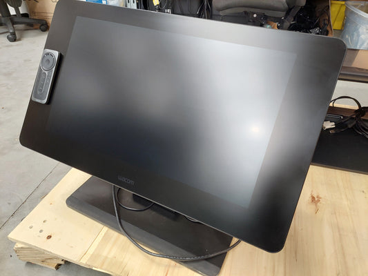 Wacom Cintiq Pro 24 PT (DTH-2420) with Wacom Ergo Stand & Wacom Express Key Remote