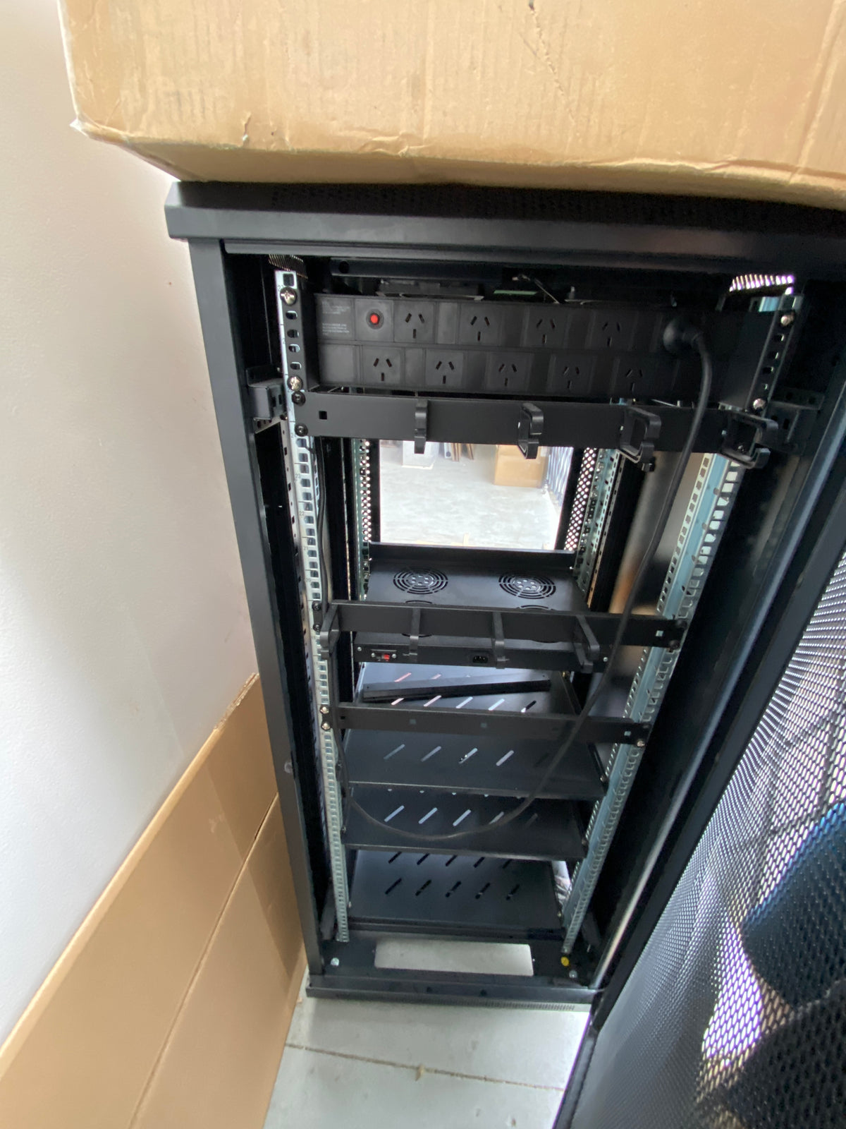 Dynamix Server Cabinet Network Rack Enclosure 600W x 620D x 1200H