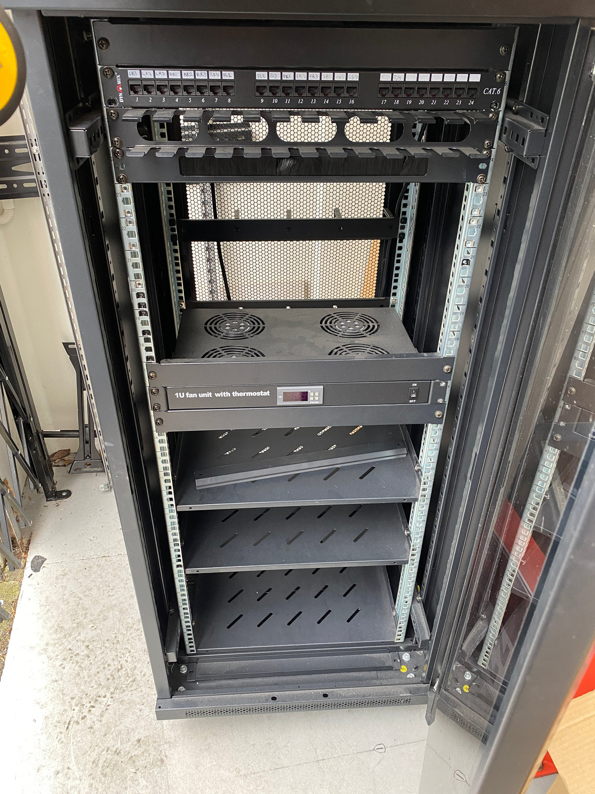 Dynamix Server Cabinet Network Rack Enclosure 600W x 620D x 1200H